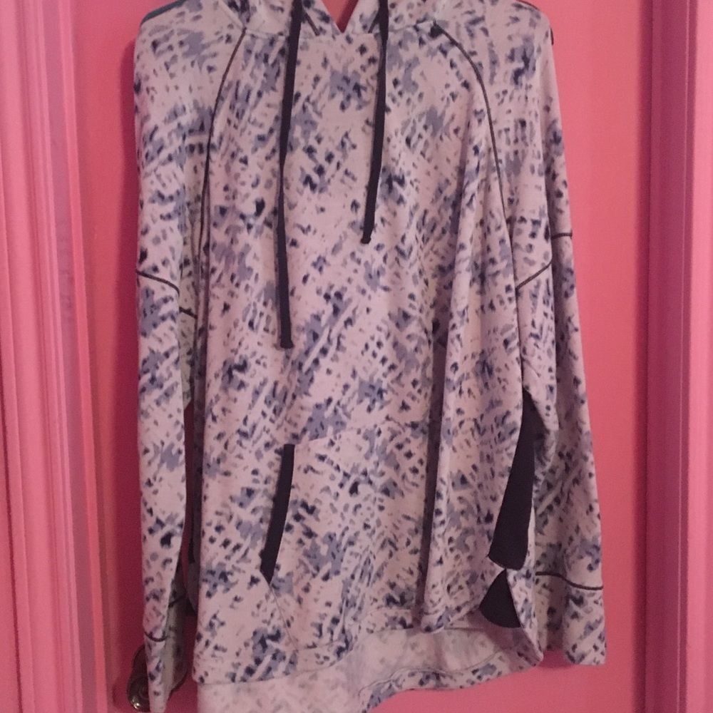 Simply Vera Verawang hoodie